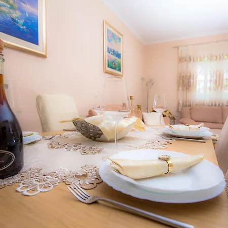 Zlatko Apartamento *