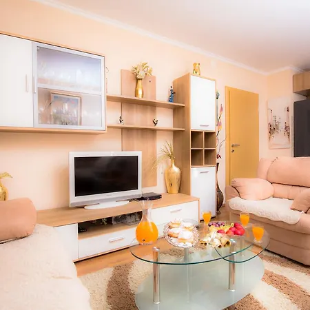 Zlatko Apartamento *